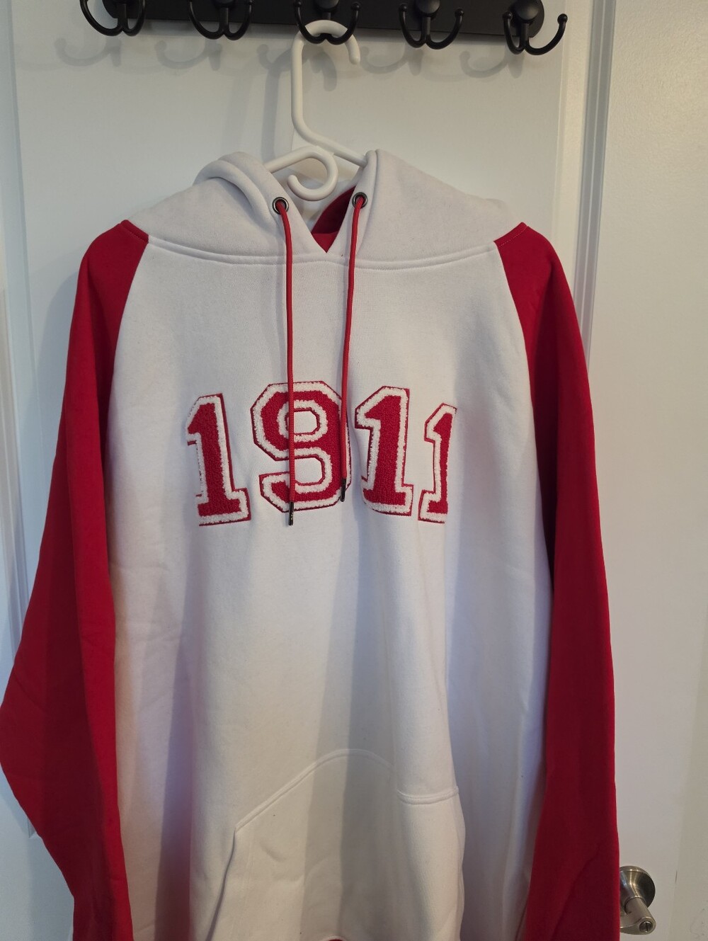 NWT Kappa Alpha Psi King McNeal 5xL White & Red Men's Hooded Pullover Sweatshirt
